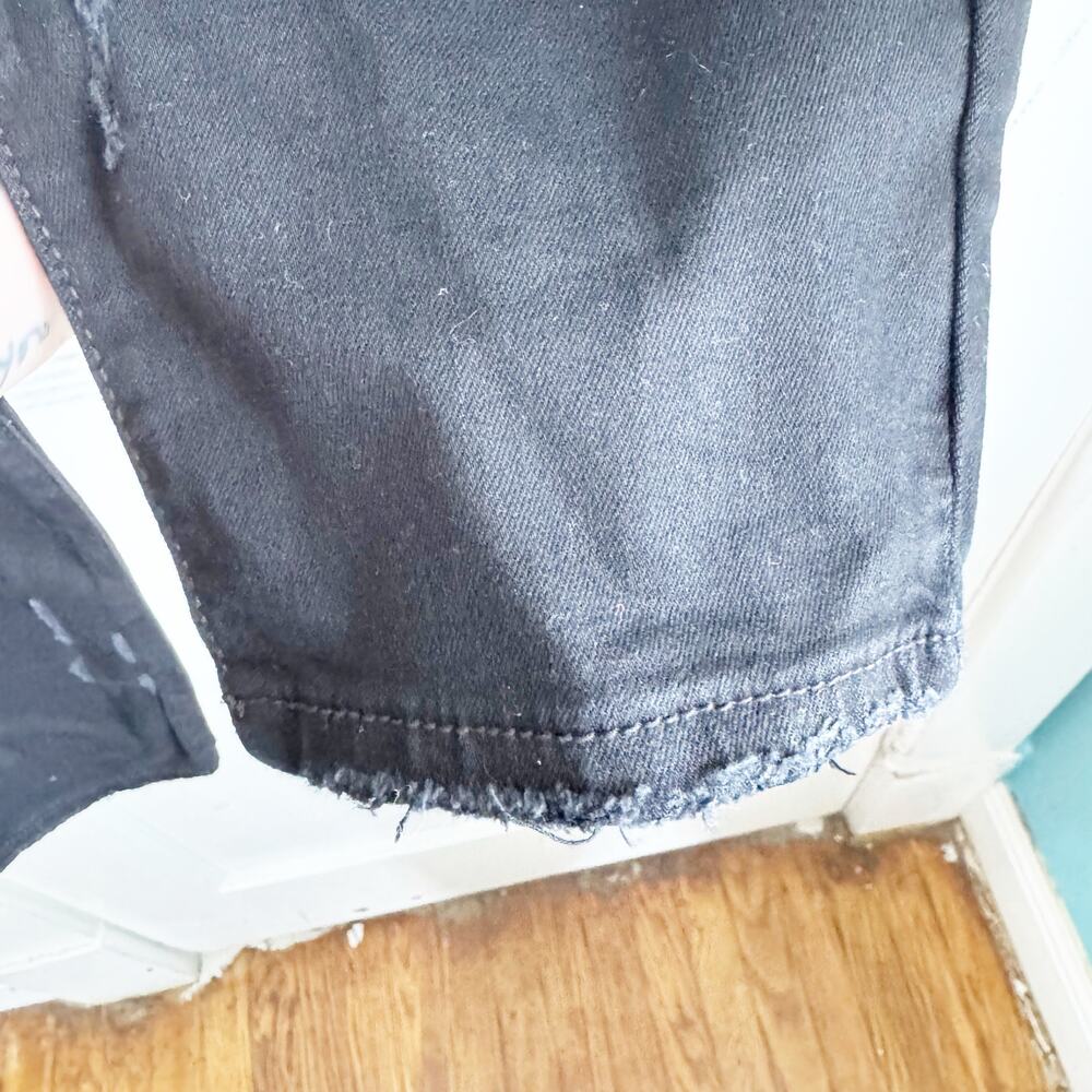 Judy Blue Distressed Boyfriend Fit Black Denim Jeans High Waisted NEW Size 13/31 - Picture 11 of 16